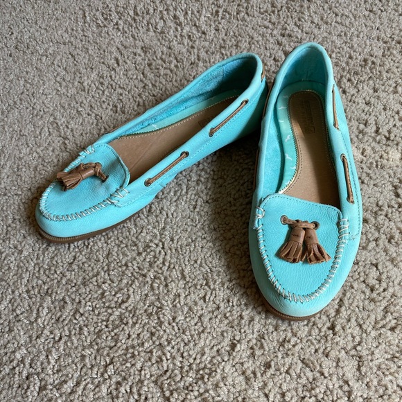 RARE Mint Sperry Loafers - Picture 4 of 8